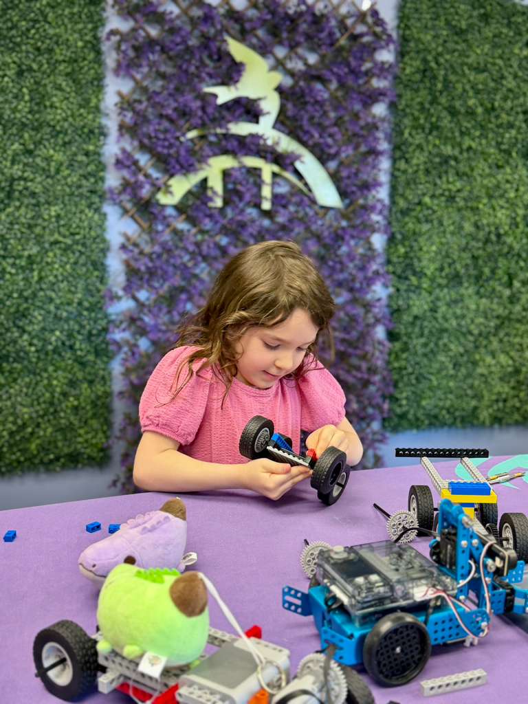 STEM & Innovation learning in action at Global Children School